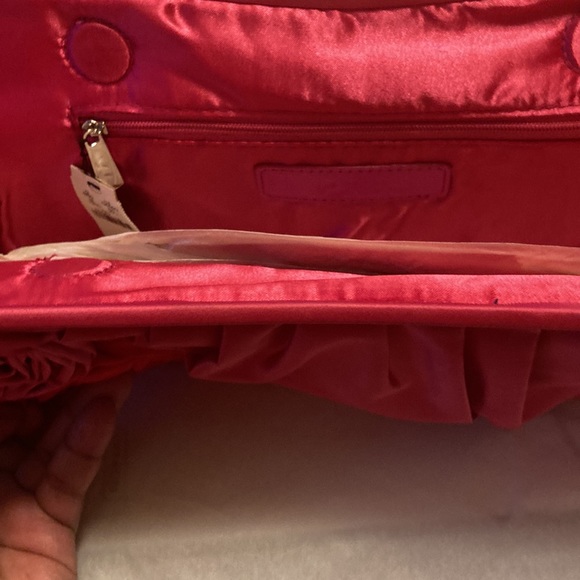 Express Hot Pink Satin clutch with 3 small rosebuds 🌹 - Picture 6 of 6